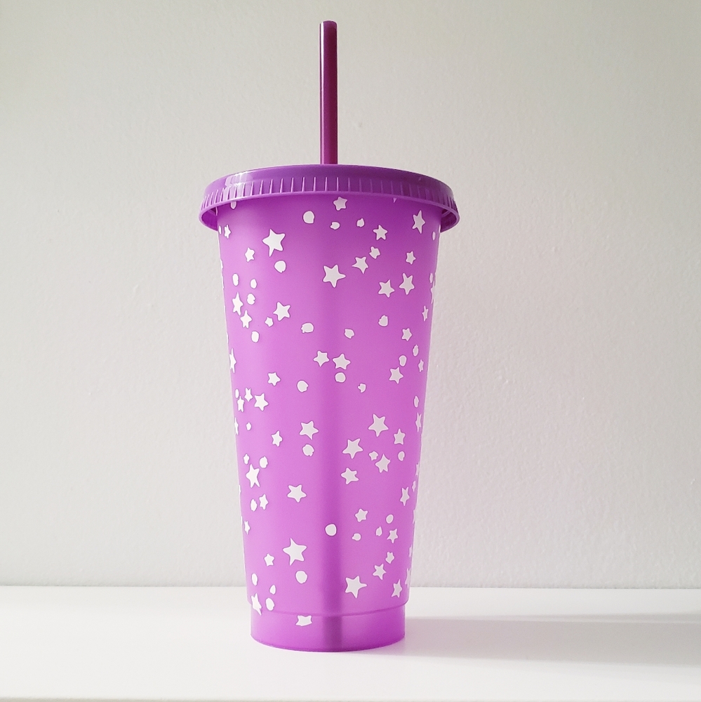 Color changing tumbler